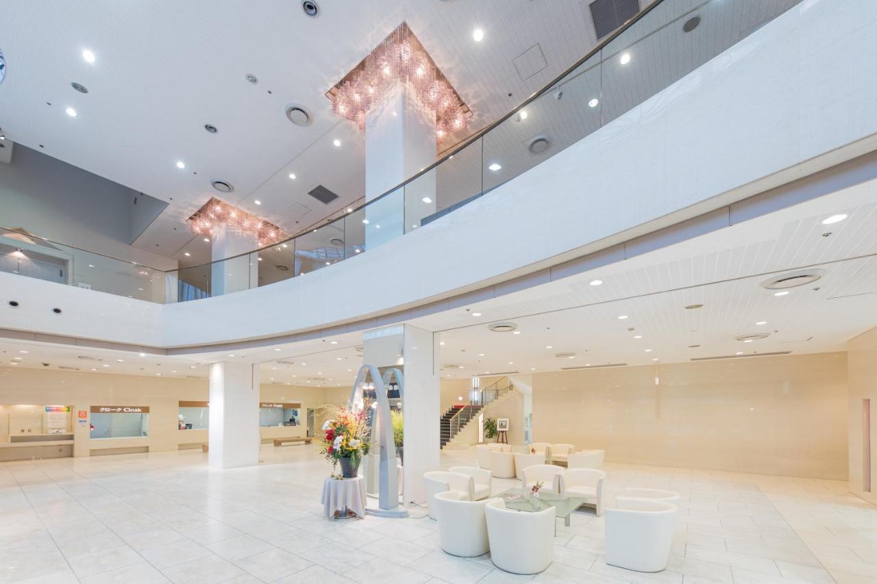 Hakata Sunhills Hotel Fukuoka  Exteriör bild
